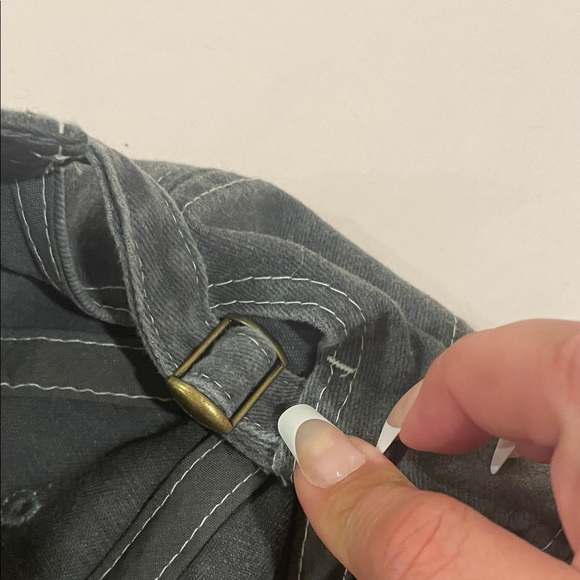 ‘Thinking Cap’ 🧢 - Picture 5 of 7